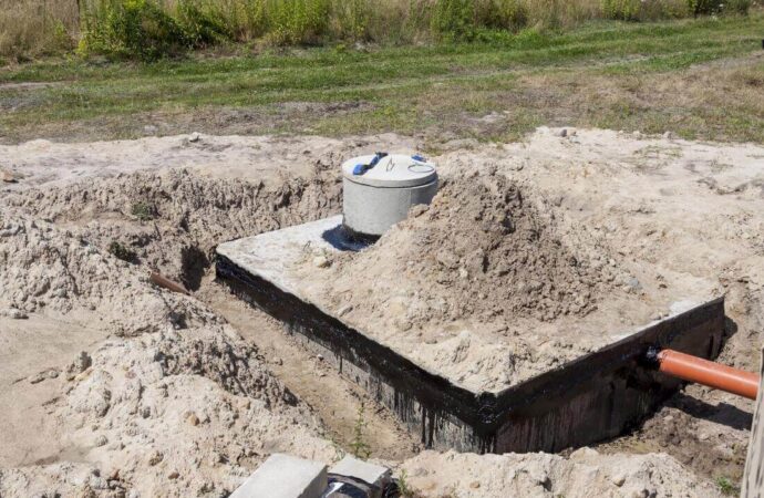 Septic Repair-Laredo TX Septic Tank Pumping, Installation, & Repairs-We offer Septic Service & Repairs, Septic Tank Installations, Septic Tank Cleaning, Commercial, Septic System, Drain Cleaning, Line Snaking, Portable Toilet, Grease Trap Pumping & Cleaning, Septic Tank Pumping, Sewage Pump, Sewer Line Repair, Septic Tank Replacement, Septic Maintenance, Sewer Line Replacement, Porta Potty Rentals, and more.