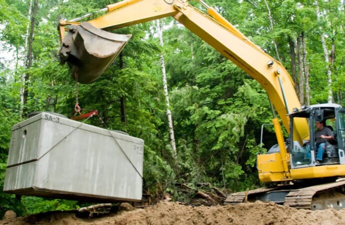 Thompsonville-Laredo TX Septic Tank Pumping, Installation, & Repairs-We offer Septic Service & Repairs, Septic Tank Installations, Septic Tank Cleaning, Commercial, Septic System, Drain Cleaning, Line Snaking, Portable Toilet, Grease Trap Pumping & Cleaning, Septic Tank Pumping, Sewage Pump, Sewer Line Repair, Septic Tank Replacement, Septic Maintenance, Sewer Line Replacement, Porta Potty Rentals, and more.